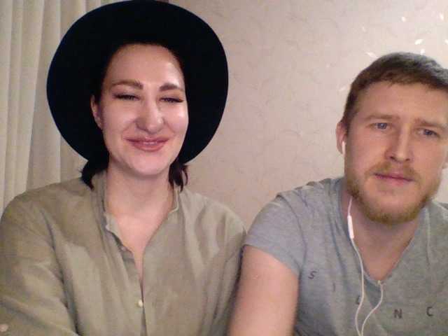 Broadcast screenshots TwoGeniuses