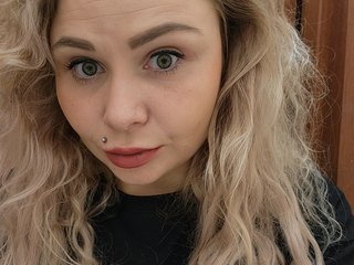 Erotic video chat YourFunnyBlondiee