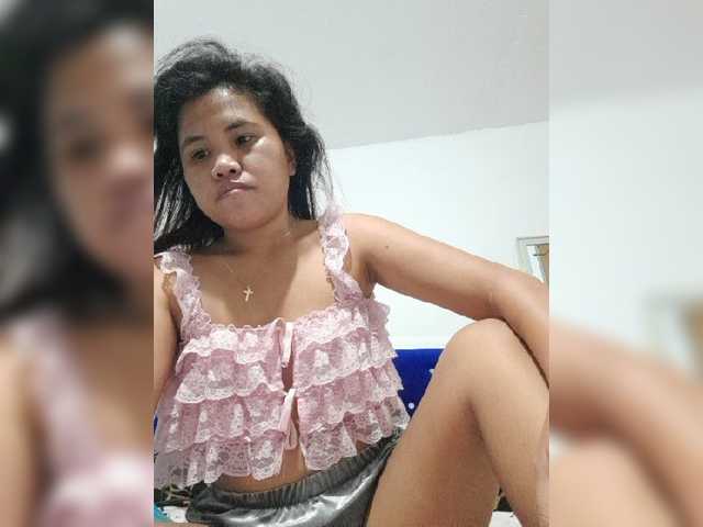 Broadcast screenshots YourGirl9