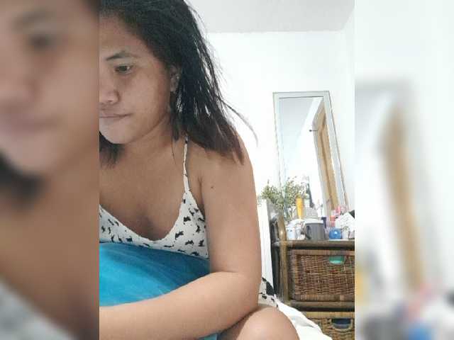 Broadcast screenshots YourGirl9