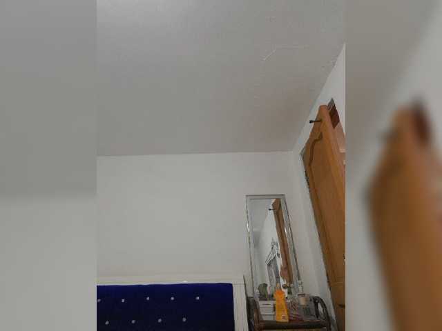 Broadcast screenshots YourGirl9