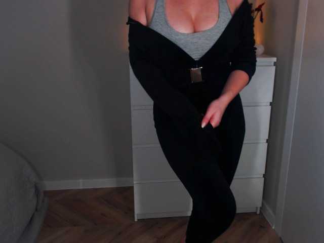 Broadcast screenshots GreatBoobella