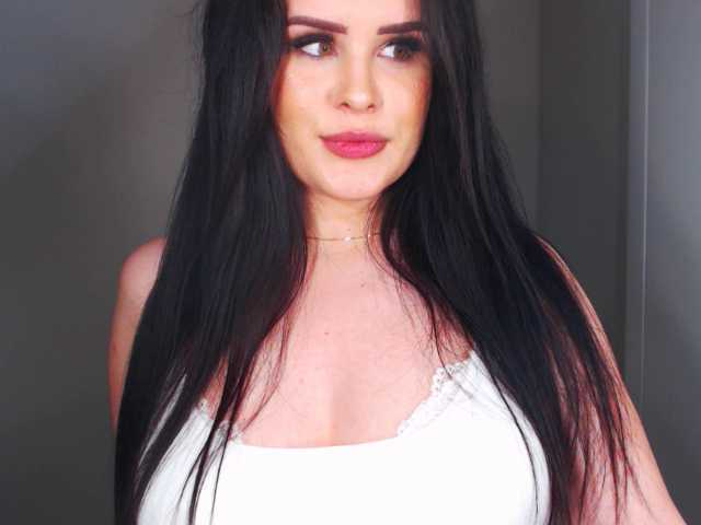 Broadcast screenshots GreatBoobella