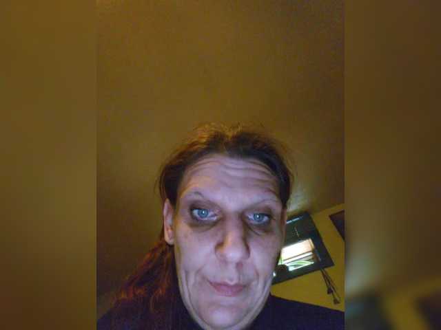 Broadcast screenshots Yourstruly9020