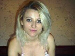 Erotic video chat yulirose