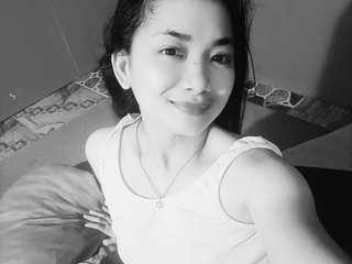 Erotic video chat Yumhi18