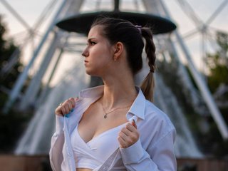 Erotic video chat YumiVelvet
