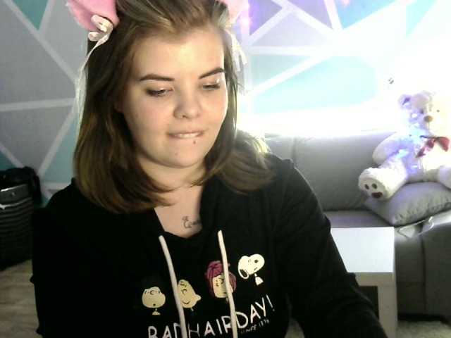 Broadcast screenshots Yumm-Lolly