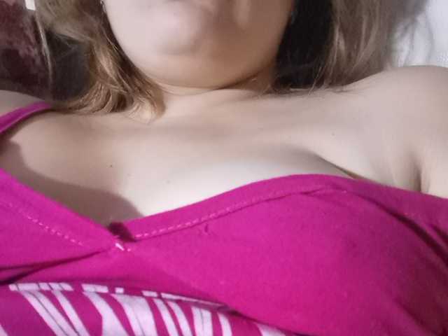 Broadcast screenshots MissKapriz89