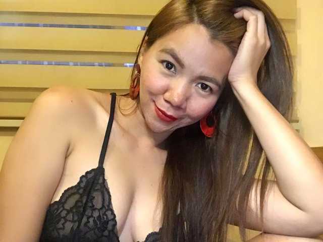 Erotic video chat hOtPinayX