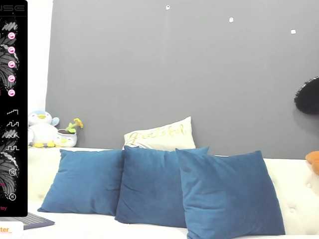 Broadcast screenshots Zarah-Carter
