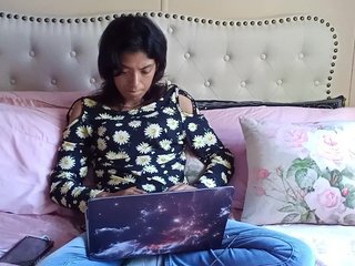 Erotic video chat ZaraLuv