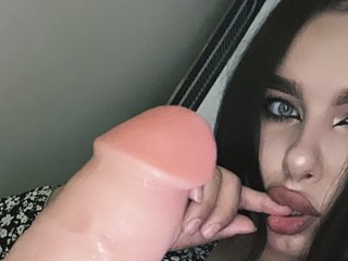 Erotic video chat Zhanna-dark