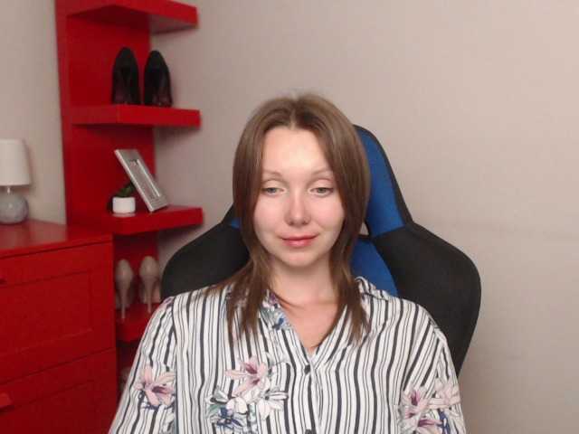 Broadcast screenshots zoeBABY