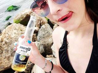 Erotic video chat zomersharay