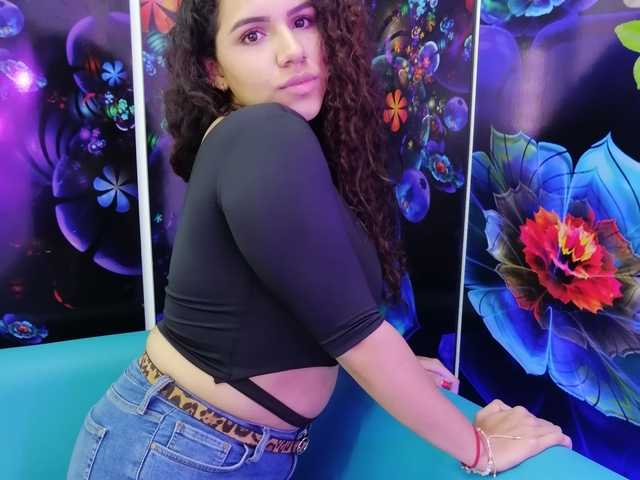 Photo of the profile ZurieLover