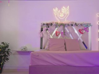 Erotic video chat ZURY-TAY