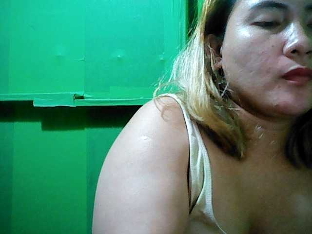 Photos zyna6914 hello guy welcome to my room help me soem token guyz thank you for all help guyz...